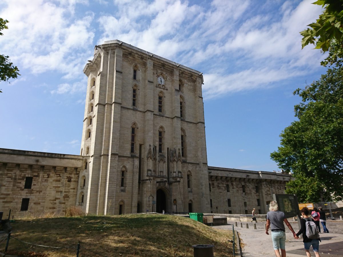 ヴァンセンヌ城（CHATEAU DE VINCENNES）
